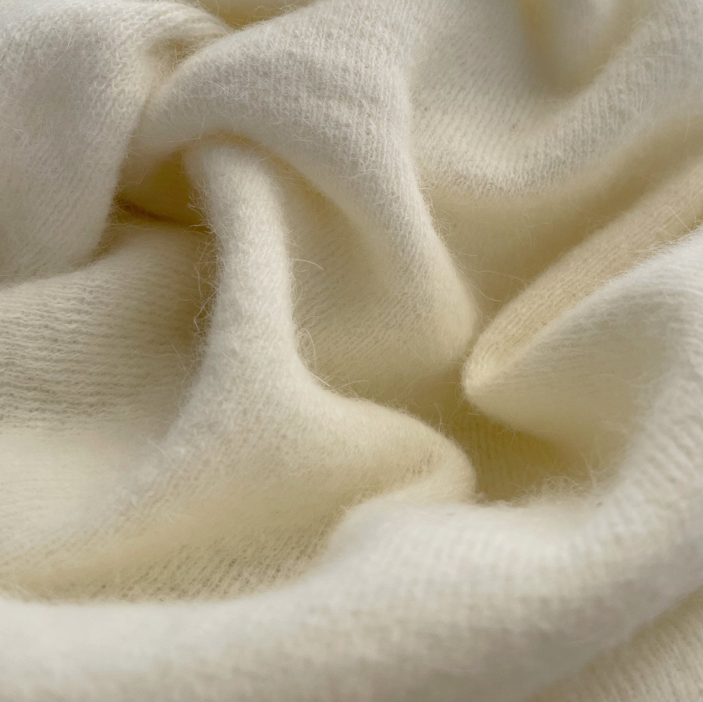 Angora fabric closeup (square)