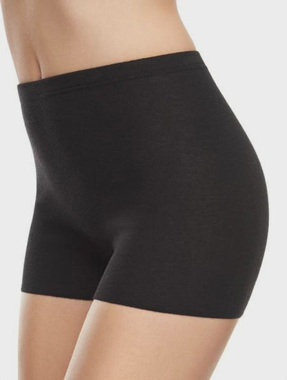 Cashmere Silk shorts video 